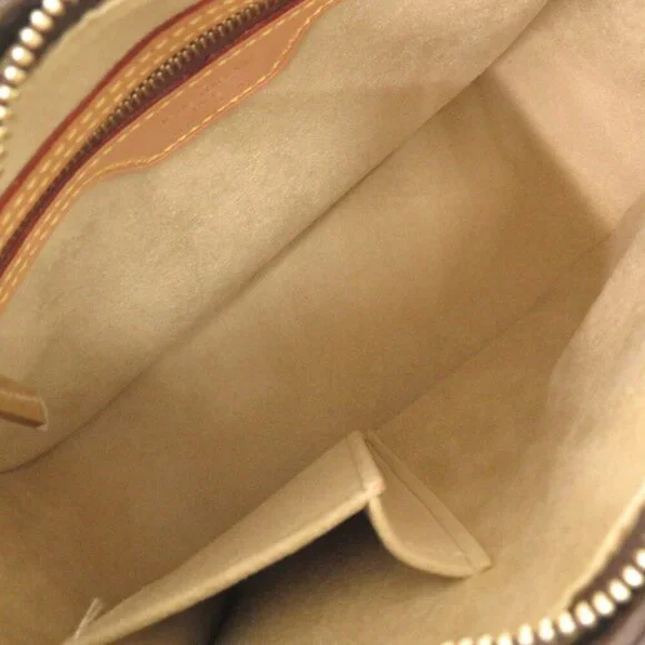 LOUIS VUITTON Brown Monogram Looping MM Shoulder Bag - Picture 6 of 10